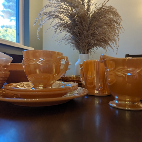Fire King Vintage Peach Lustre Set - Picture 6 of 6